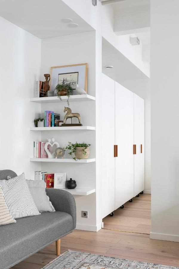 2Ndhomes Loft Apartment With Spa & Balcony By The White Church เฮลซิงกิ ภายนอก รูปภาพ